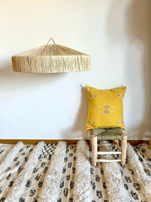 SUSPENSION EN RAPHIA PARASOL 60 CM MODÈLE SKOURA