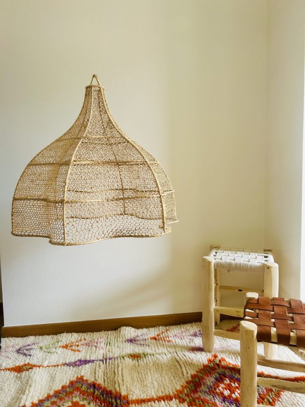 SUSPENSION EN DENTELLE DE RAPHIA FLEUR ⌀60 MODÈLE TAROUDANT