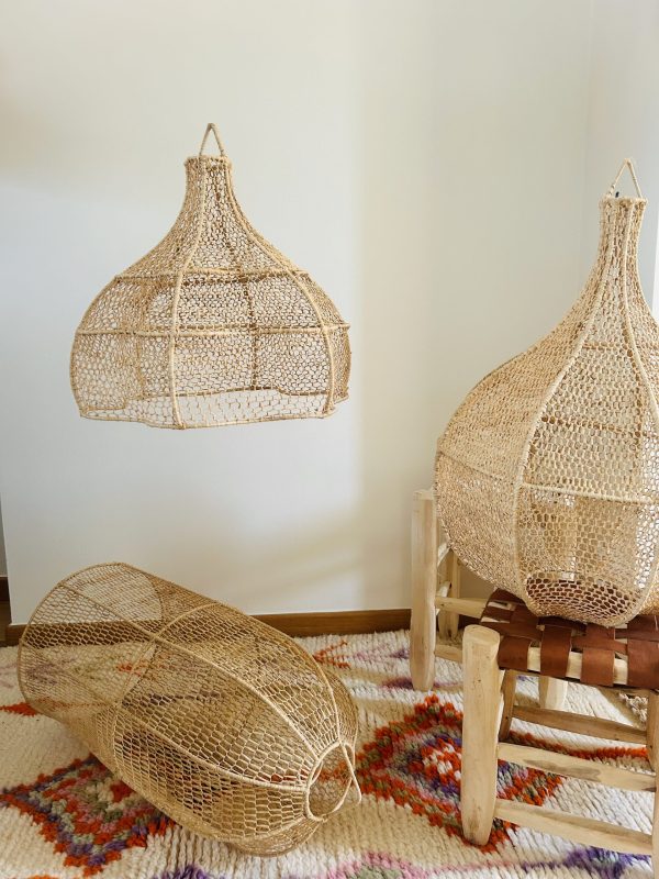 SUSPENSION EN DENTELLE DE RAPHIA MODÈLE TAROUDANT