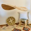 SUSPENSION EN RAPHIA PLATE TAILLE L 80 CM MODÈLE SKOURA – Image 3