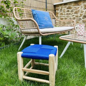 TABOURET EN FIL BLEU MAJORELLE ET BOIS NATUREL 30x30CM
