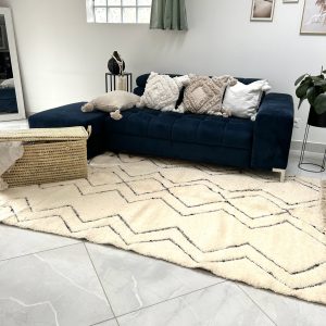 TAPIS BERBÈRE BÉNI OUARAIN EN LAINE SUPÉRIEURE BLANC RAYÉ NOIR 210x158 #151