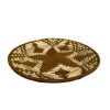 PLATEAU BERBÈRE ROND MAROCAIN EN LAINE MARRON ET FEUILLES DE PALMIER MODÈLE TAZA – Image 2