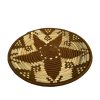 PLATEAU BERBÈRE ROND MAROCAIN EN LAINE MARRON ET FEUILLES DE PALMIER MODÈLE TAZA – Image 3