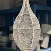 SUSPENSION EN DENTELLE DE RAPHIA GOUTTE MODÈLE TAROUDANT – Image 3