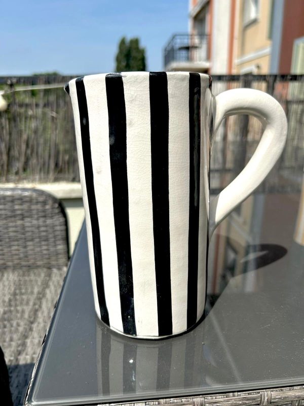 CRUCHE CARAFE PICHET BLANC RAYÉ NOIR MODÈLE ZAGORA