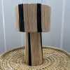 LAMPE DE CHEVET EN RAPHIA RAYE NOIR H27 MODÈLE GOURRAMA – Image 3