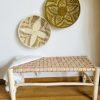 BANC EN CUIR MARRON CLAIR ET BOIS NATUREL 100CM MODÈLE BZOU – Image 2