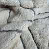 TAPIS BERBÈRE BÉNI OUARAIN EN LAINE SUPÉRIEURE BLANC RAYÉ NOIR 210x158 #151 – Image 3