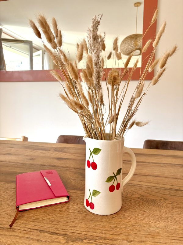 CRUCHE CARAFE PICHET BLANC ET CERISE ROUGE