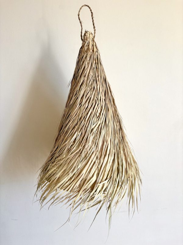 SUSPENSION TRESSÉE EN FEUILLES DE PALMIER H60 MODÈLE AKKA
