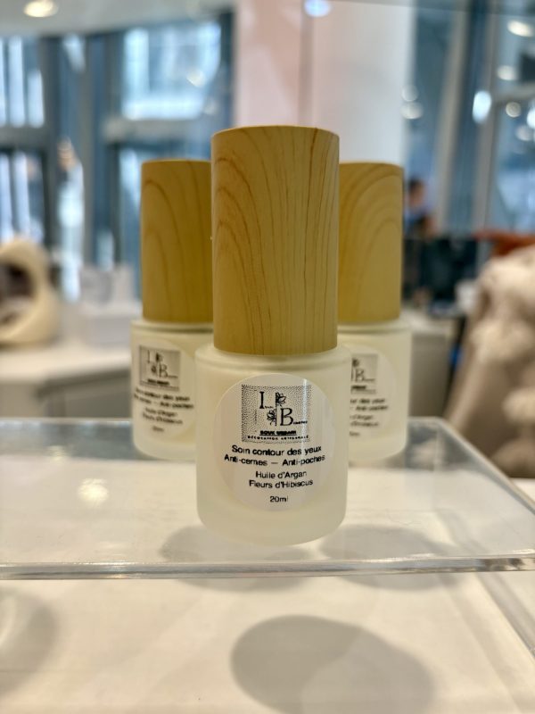 Soin Contour des Yeux Anti-Cernes et poches à l’Huile d’Argan et Fleurs d’Hibiscus